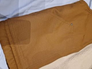 Chaleco de vestir con forro de felpa.