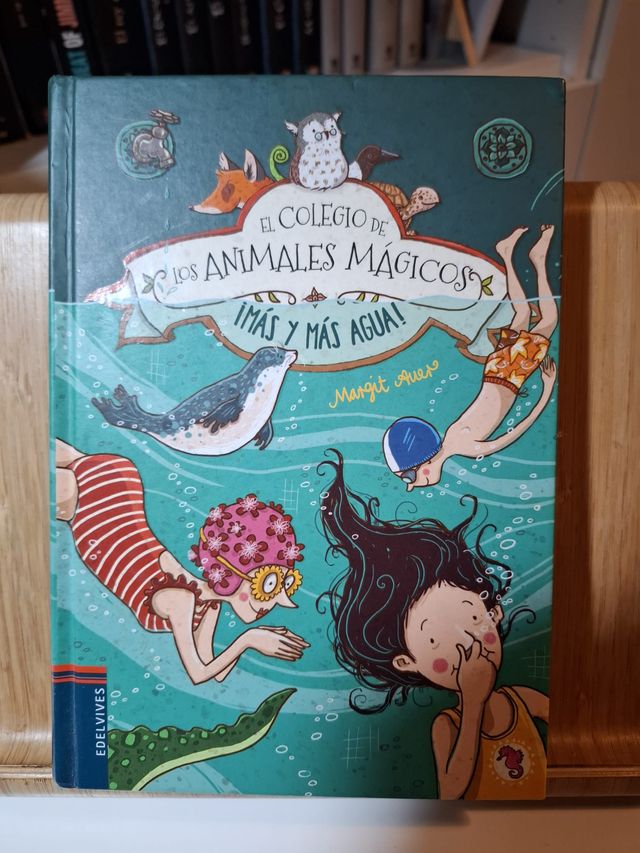 ¡Más y más agua! (School for Magical Animals) (Spa