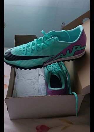 Botas de fútbol césped artificial talla 43