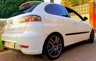 SEAT Ibiza Cupra 2005
