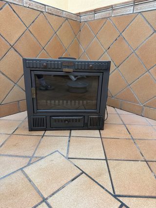 Chimenea de hierro completa