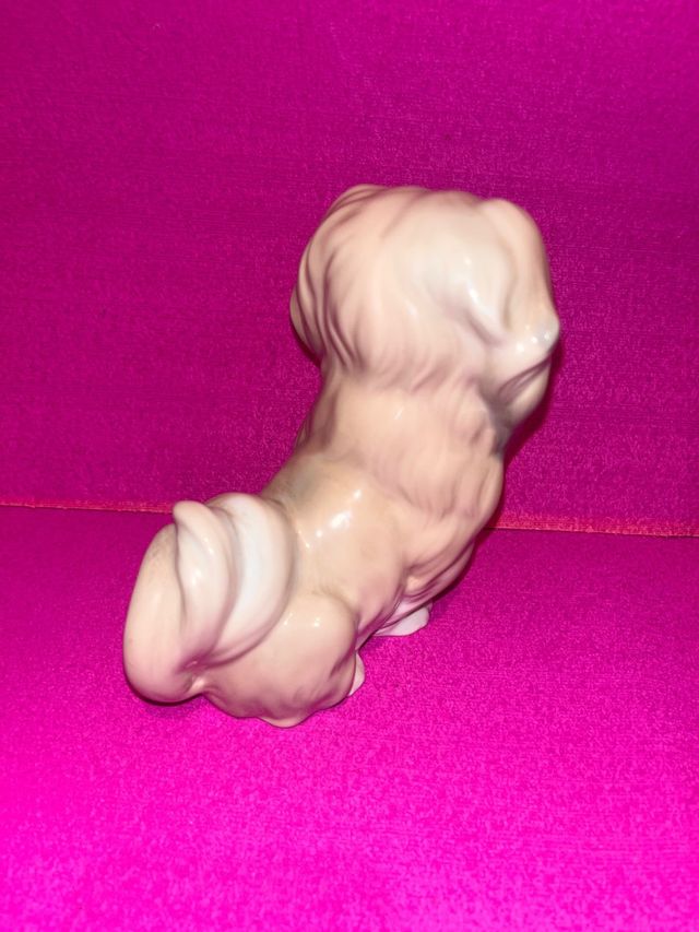 Figura cerámica perro Lladró