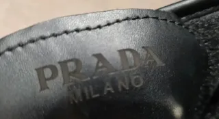 Botines Estilo Prada en color negro