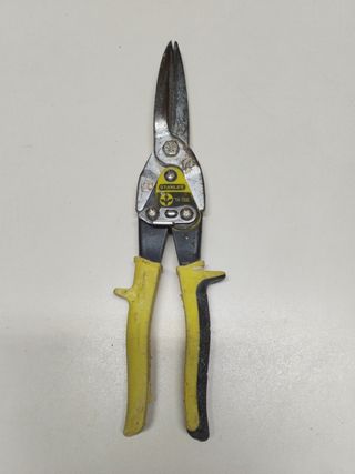 Tijera Stanley chapa corte recto