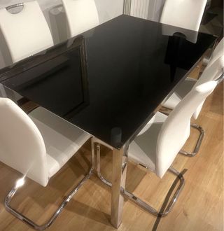 Mesa comedor, sin sillas