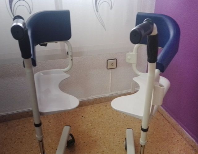 Silla geriátrica baño