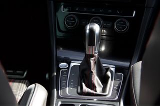 Volkswagen Golf GTI 230cv 