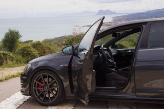 Volkswagen Golf GTI 230cv 