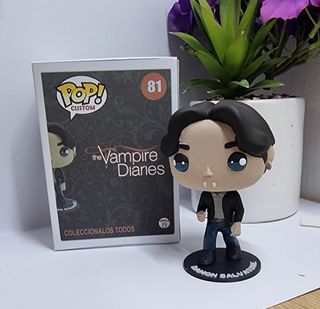 Damon Salvatore Figura 
