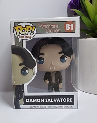 Damon Salvatore Figura 