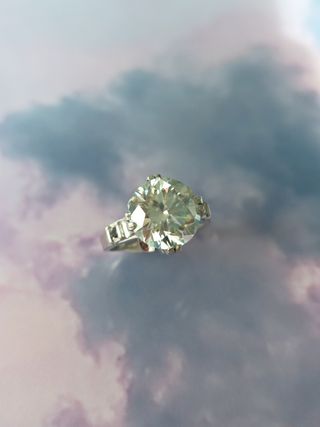 Anillo moissanita 