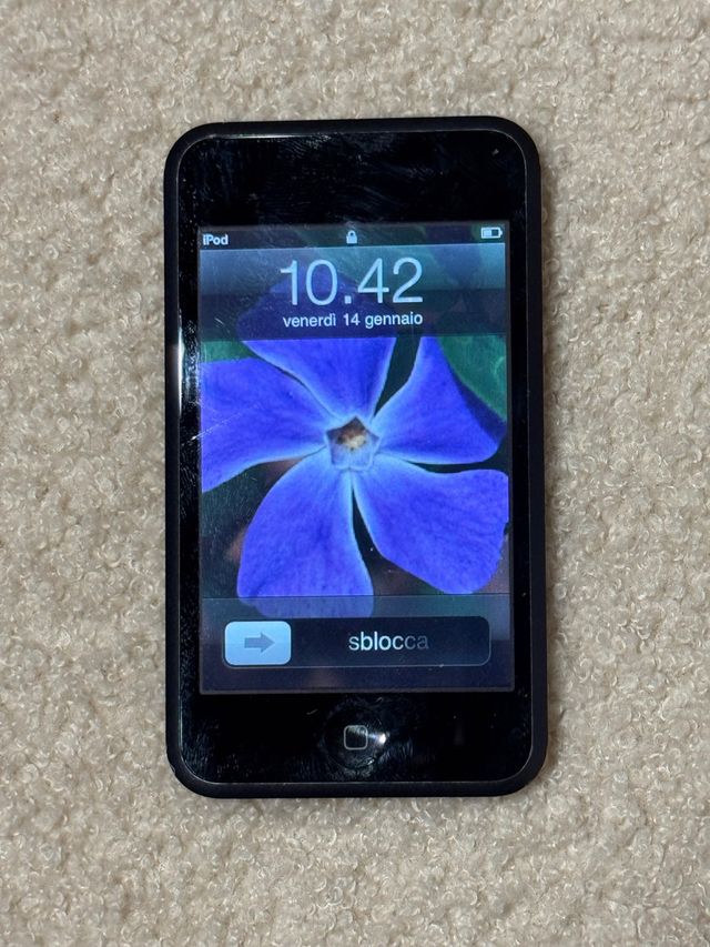 Apple IPod A1213 8GB