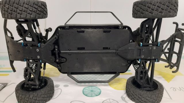 Associated sc10 pro4