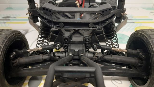 Associated sc10 pro4