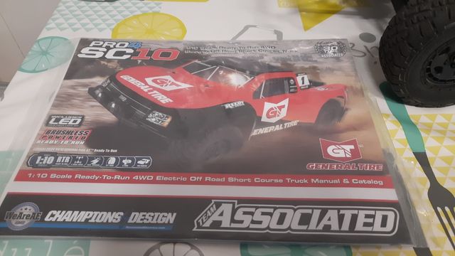 Associated sc10 pro4