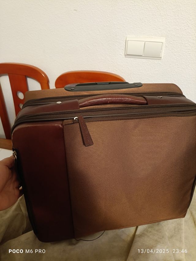 Maleta ejecutivo y cabina 