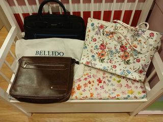 Dos maletines y un bolso primaveral 