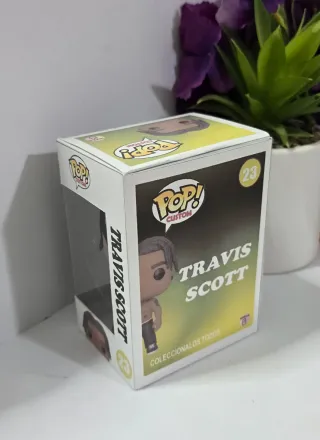 Travis scott Figura