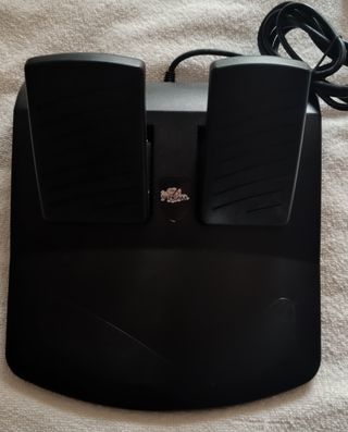 Volante per PlayStation McLaren McPS01 di EDGAMES