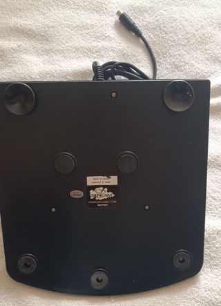 Volante per PlayStation McLaren McPS01 di EDGAMES