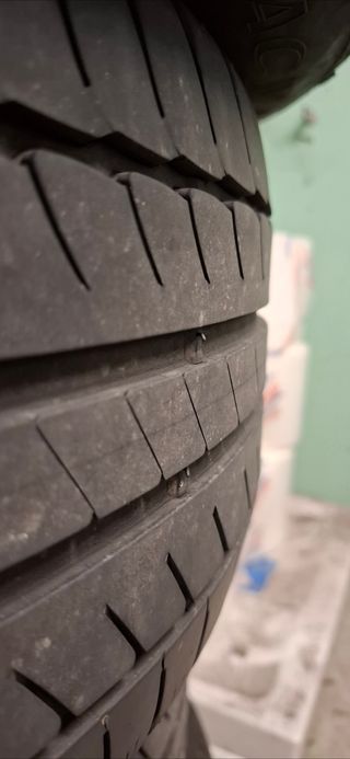 4 michelin primacy HP 215 55 r17 94v
