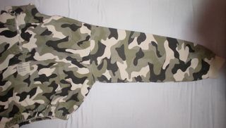 Sudadera corta militar