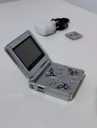Game Boy Advance SP Tribal con funda original