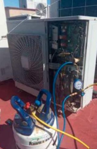 INSTALADOR DE AIRE ACONDICIONADO