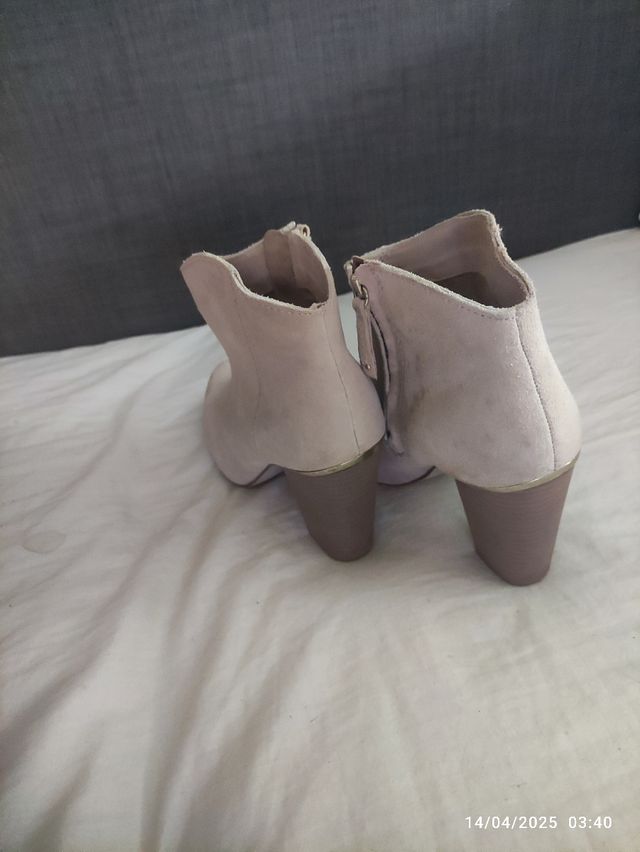 CHOLLO !! Botines de mujer, número 37