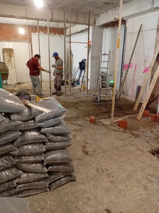  Albañiles  autonomo con experiencia reformas y ma