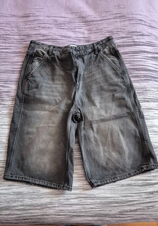 Pantalón vaquero bermudas