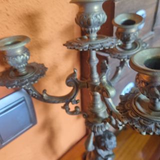 Candelabro antiguo de cobre