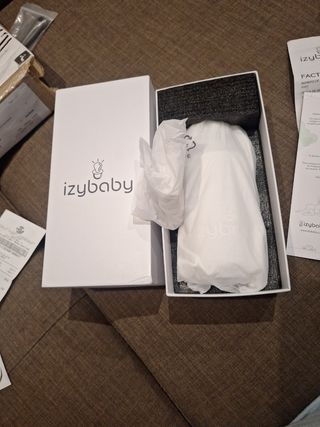 Izybaby calienta biberones portátil y cómodo.