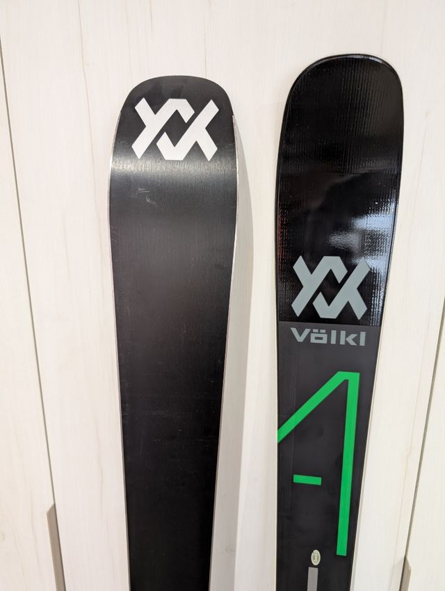 Skis Freeride y Pista VOLKl KANJO