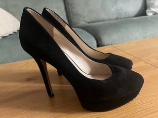 Zapatos salón plataforma negros