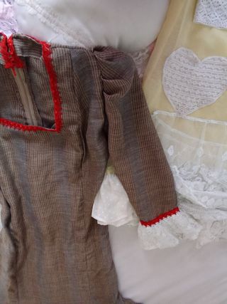 Traje campero, sevillanas