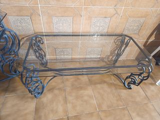 Tavoli in ferro battuto