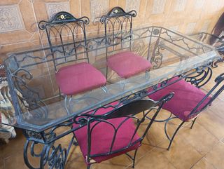 Tavoli in ferro battuto