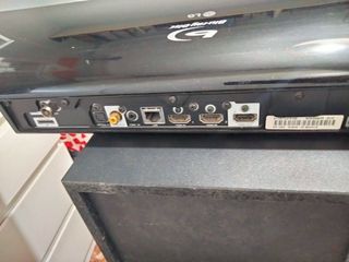 Barra de sonido y reproductor LG HLB54S-DP