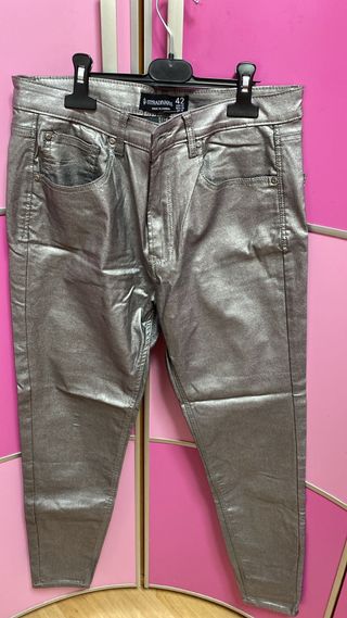 Pantalon plata de cuero