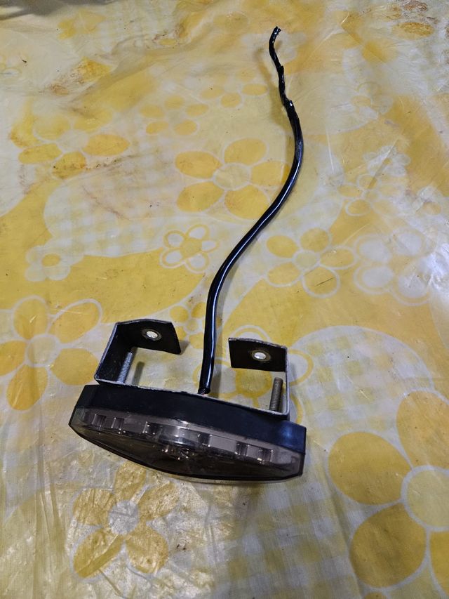 Faro posteriore moto universale fumé