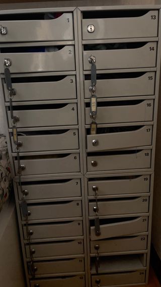 Buzon cajonera antiguo