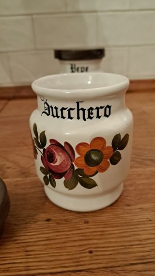 Sale, zucchero e pepe