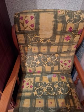 Sillones de madera