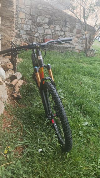 Bicicletta Santa Cruz Nomad