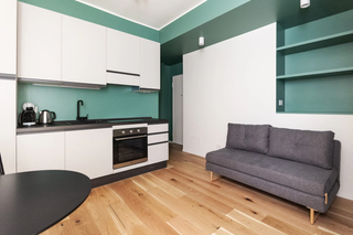 Stock parquet prefiniti produzione europea