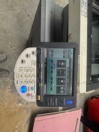 FOTOCOPIADORA KONICA MINOLTA BIZHUB C220