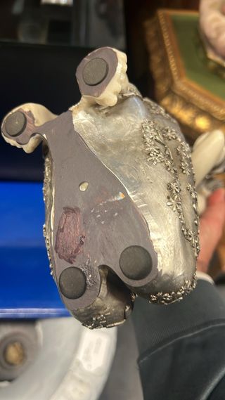 FIGURA DIOSA HINDU REZANDO