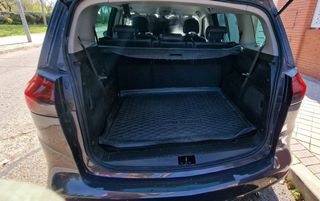 Opel Zafira Tourer 2016