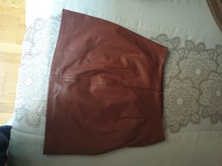 Minifalda Stradivarius Seminueva